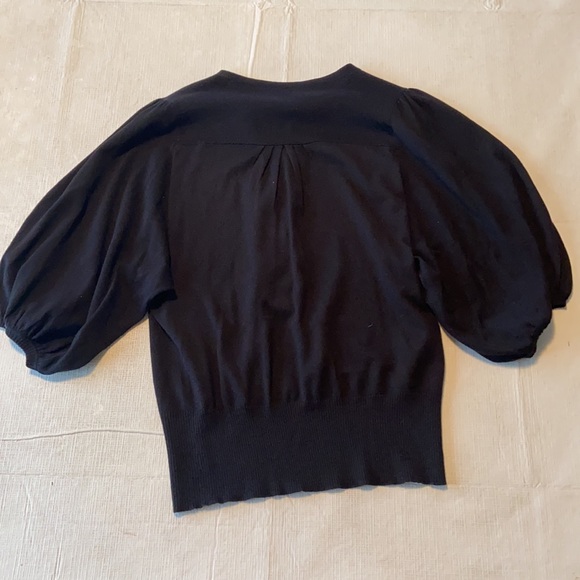 Versatile comfortable top - Picture 2 of 6